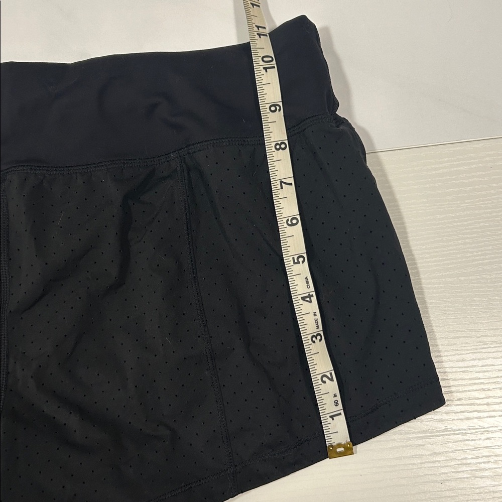 lululemon athletica Black Athletic Shorts - Picture 7 of 7